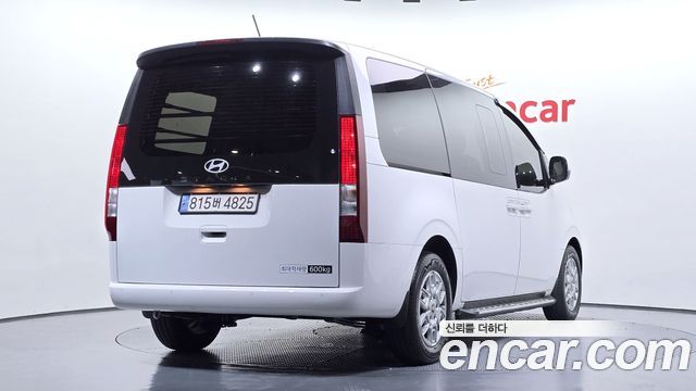 Hyundai Staria из Кореи Encar