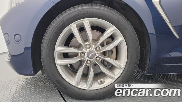Genesis G70 из Кореи Encar