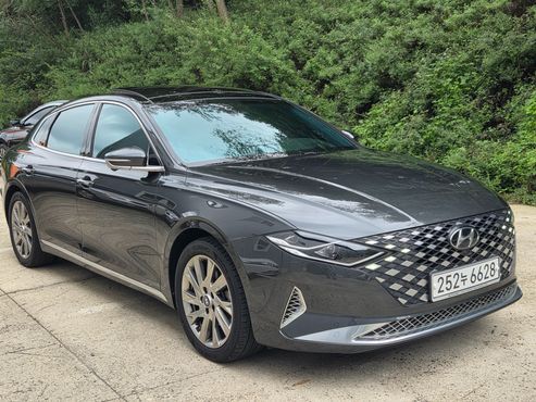 Hyundai Grandeur Calligraphy — пробег 118 351 км — фото 3 из 5