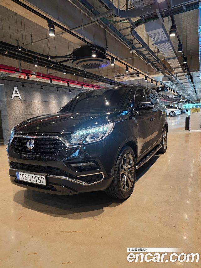Ssangyong Rexton Diesel 2.2 4WD Heritage — пробег 120 000 км — фото 2 из 5