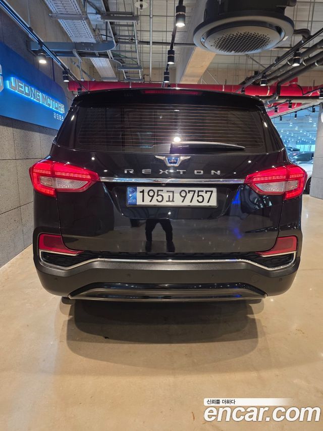 Ssangyong Rexton Diesel 2.2 4WD Heritage — пробег 120 000 км — фото 4 из 5