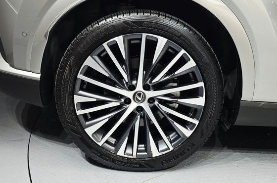Lexus RX Luxury — пробег 60 331 км — фото 5 из 5