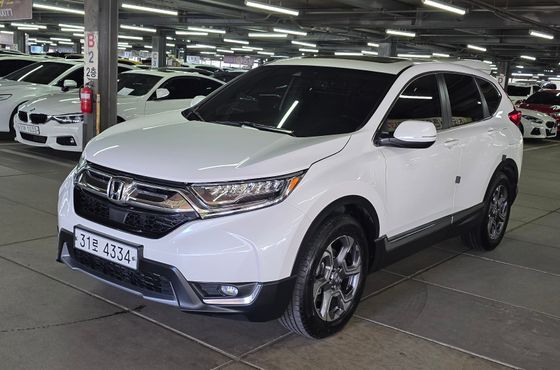 Honda CR-V 1.5 EX-L 2WD — пробег 90 500 км — фото 1 из 5