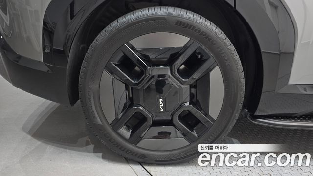 Kia EV9 Long Range 4WD GT Line — пробег 66 847 км — фото 5 из 5