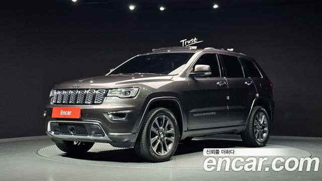 Jeep Cherokee 3.6 Overland WK2 — пробег 63 784 км — фото 1 из 5