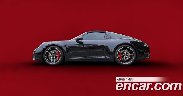 Porsche 911 Targa 4 GTS — пробег 3 750 км — фото 1 из 5