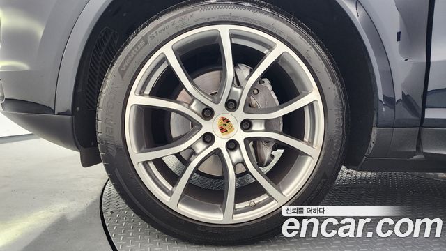 Porsche Cayenne 3.0 — пробег 111 293 км — фото 5 из 5