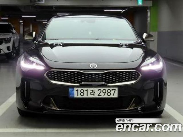 Kia Stinger 2.0 Turbo 2WD Platinum — пробег 136 207 км — фото 1 из 5