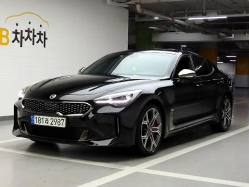 Kia Stinger 2.0 Turbo 2WD Platinum — пробег 136 207 км — фото 2 из 5