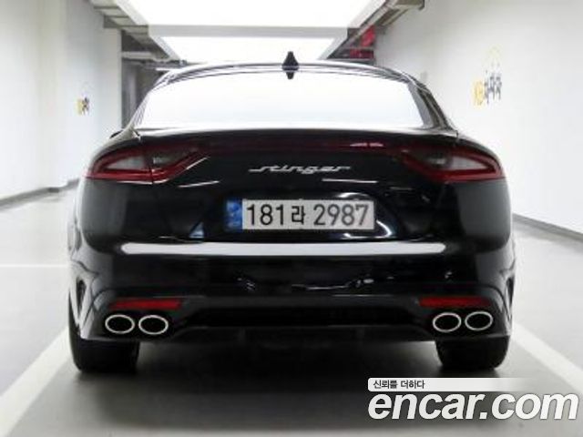 Kia Stinger 2.0 Turbo 2WD Platinum — пробег 136 207 км — фото 3 из 5