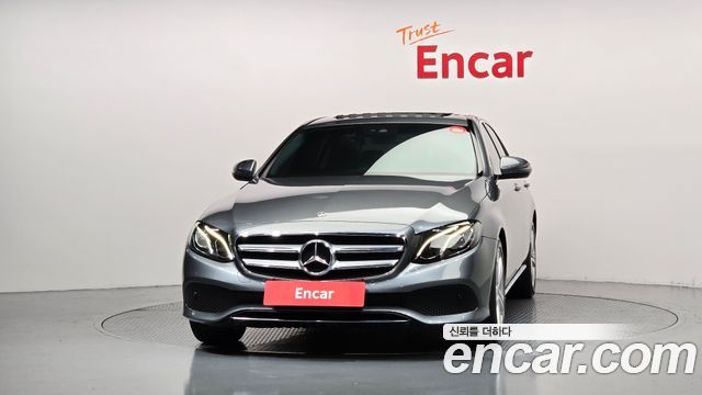 Mercedes-Benz E-Class из Кореи Encar