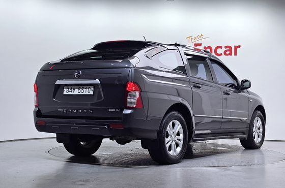 Ssangyong KORANDO 2.2 CX5 2WD PASSION — пробег 174 321 км — фото 2 из 5