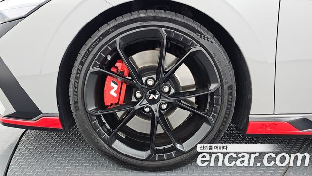 Hyundai AVANTE 2.0 N — пробег 4 059 км — фото 5 из 5