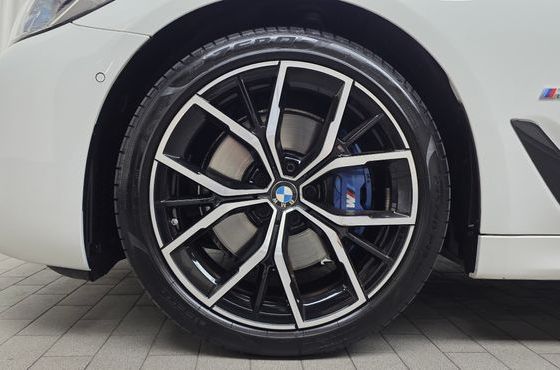 BMW 5-Series 530i xDrive M Sport Package — пробег 38 393 км — фото 5 из 5