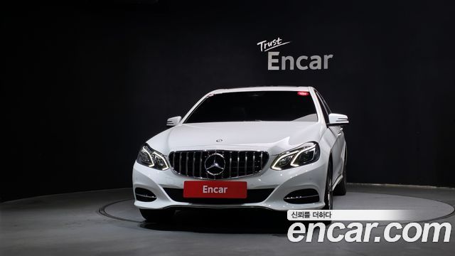 Mercedes-Benz E-Class E220 Bluetec Avantgarde — пробег 85 637 км — фото 3 из 5
