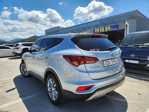 Hyundai Santafe Diesel(e-VGT) 2.0 2WD Premium — пробег 154 181 км — фото 4 из 5
