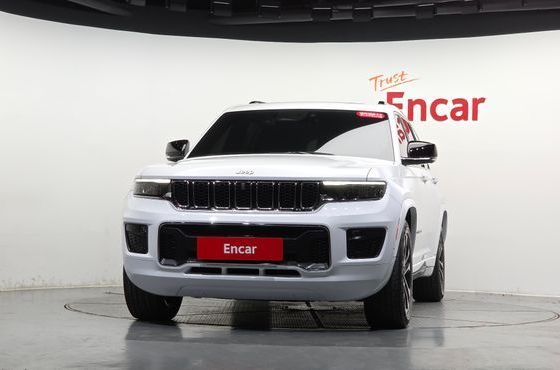 Jeep Cherokee L 3.6 Overland — пробег 34 285 км — фото 3 из 5