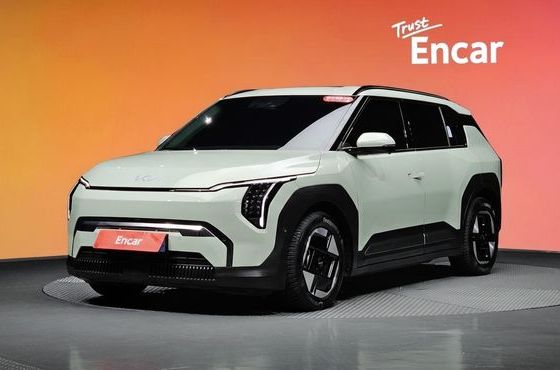 Kia EV3 Long Range 2WD Earth — пробег 6 746 км — фото 1 из 5