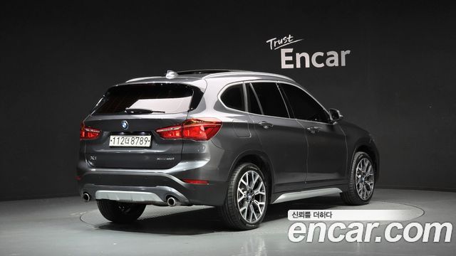 BMW X1 xDrive 20i xLine — пробег 58 273 км — фото 2 из 5