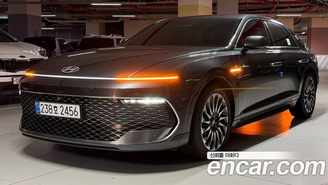 Hyundai Grandeur 2.5 Gasoline  2WD Caligraphy — пробег 800 км — фото 3 из 5