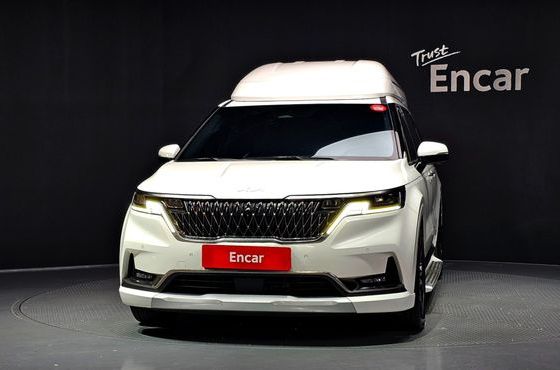 Kia Carnival Gasoline 9-Seater Hi-Limousine Signature — пробег 74 842 км — фото 3 из 5