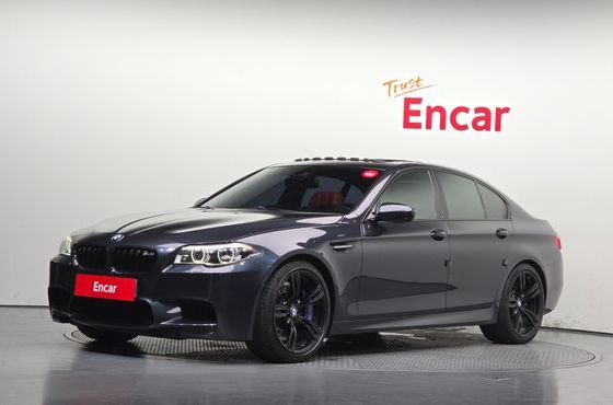 BMW M5 M5 Sedan — пробег 110 719 км — фото 1 из 5
