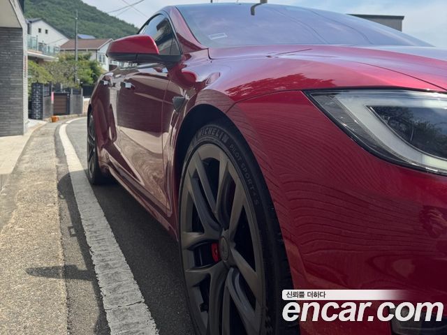 Tesla Model S Plaid — пробег 63 000 км — фото 4 из 5
