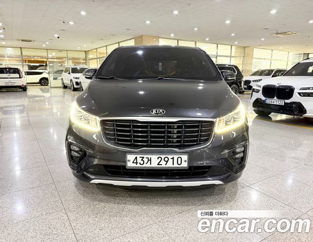 Kia Carnival из Кореи Encar