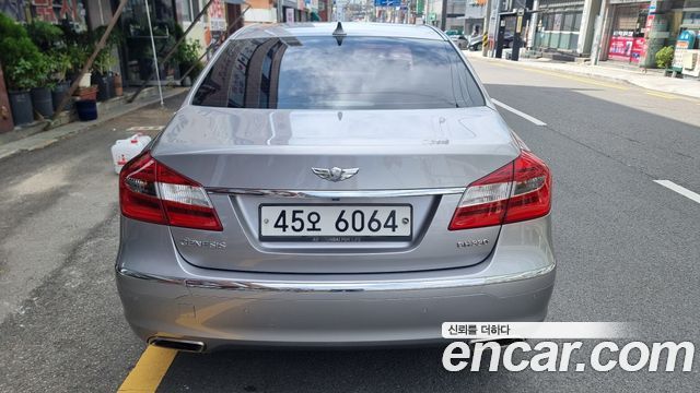 Hyundai Genesis из Кореи Encar