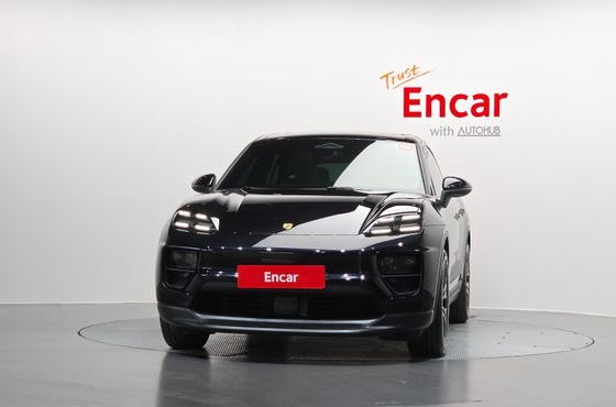 Porsche Macan Base — пробег 56 839 км — фото 3 из 5