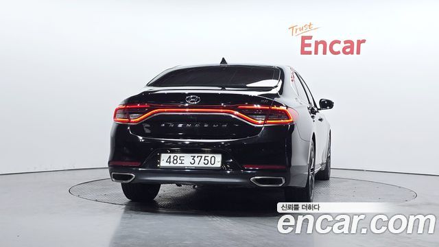 Hyundai Grandeur из Кореи Encar