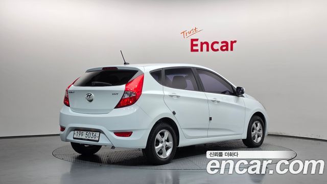 Hyundai Accent WIT 1.4 VVT Modern — пробег 99 158 км — фото 2 из 5