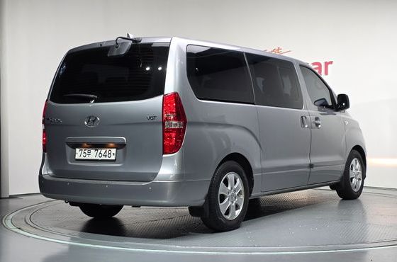 Hyundai Starex Wagon 11-Seater Smart — пробег 132 596 км — фото 2 из 5