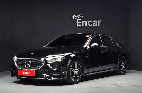 Mercedes-Benz E-Class E300 4MATIC AMG Line — пробег 8 981 км — фото 1 из 5
