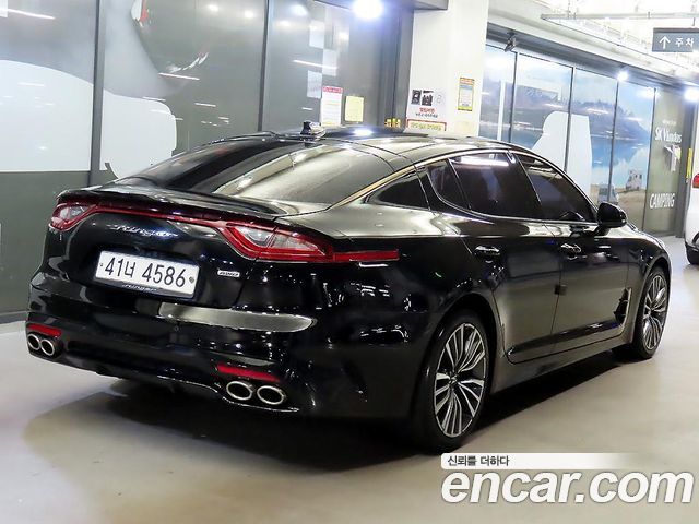 Kia Stinger из Кореи Encar
