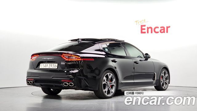 Kia Stinger из Кореи Encar