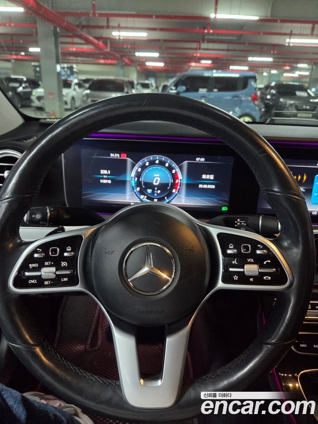 Mercedes-Benz E-Class из Кореи Encar
