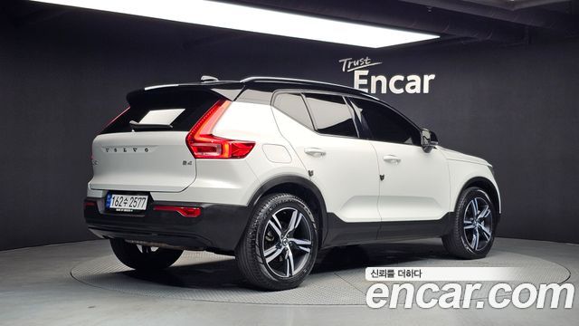 Volvo XC40 из Кореи Encar