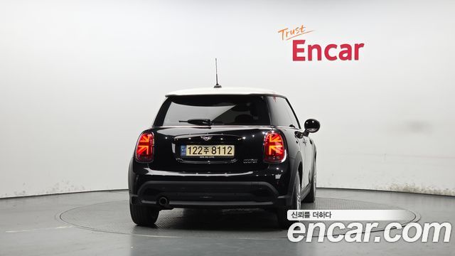 Mini Cooper Classic Third Generation — пробег 52 496 км — фото 4 из 5