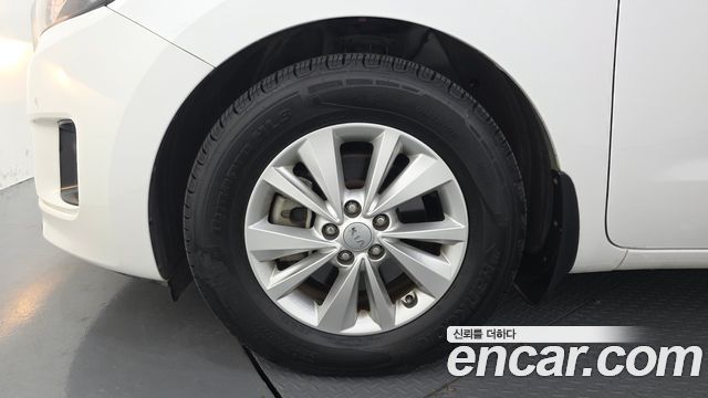 Kia Carnival 11-seater Luxury — пробег 36 007 км — фото 5 из 5