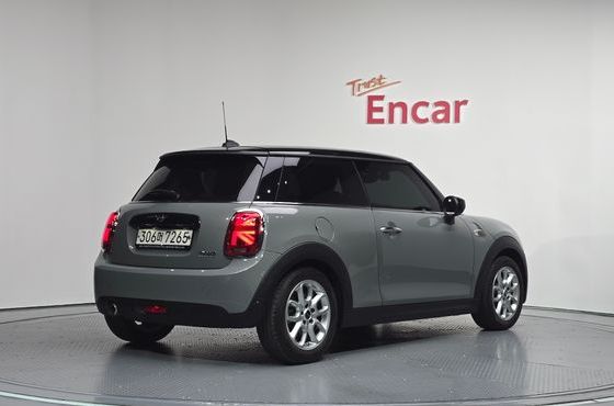 Mini Cooper HIGH Third Generation — пробег 31 932 км — фото 3 из 5