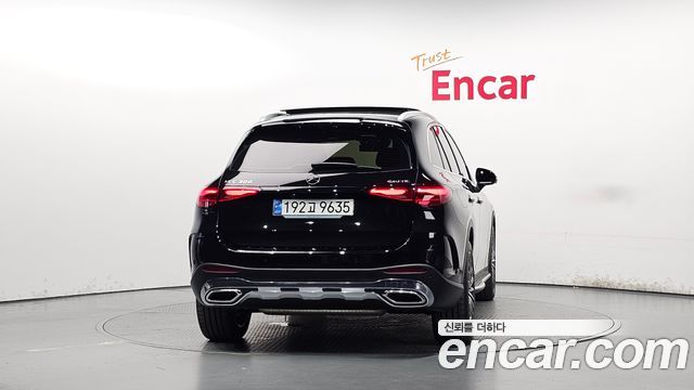 Mercedes-Benz GLC-Class GLC300 4MATIC AMG Line — пробег 14 292 км — фото 4 из 5