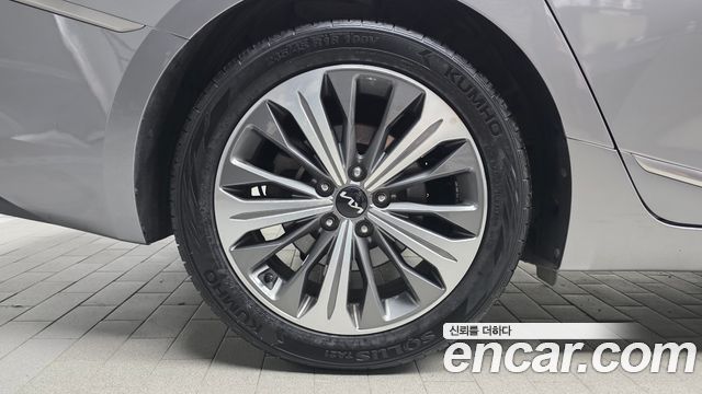 Kia K8 из Кореи Encar