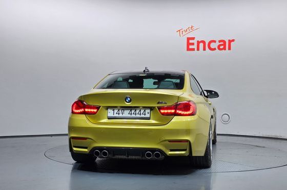 BMW M4 M4 Coupe — пробег 98 102 км — фото 4 из 5