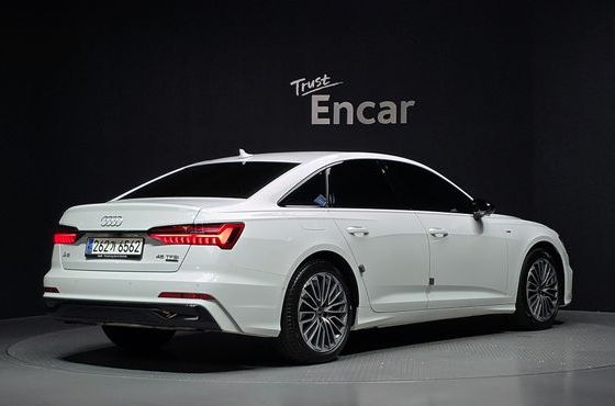 Audi A6 45 TFSI Quattro Premium — пробег 27 998 км — фото 2 из 5