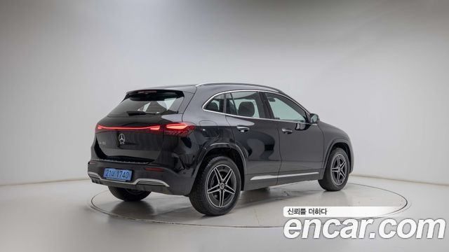 Mercedes-Benz EQA EQA250 AMG Line — пробег 54 км — фото 2 из 5