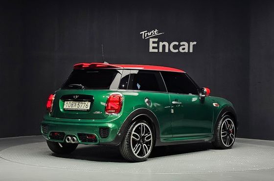 Mini Cooper JCW 3rd Generation — пробег 31 033 км — фото 2 из 5