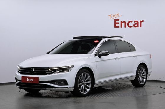 Volkswagen Passat 2.0 TDI Prestige — пробег 97 360 км — фото 1 из 5