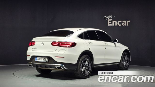 Mercedes-Benz GLC-Class GLC300e 4MATIC Coupe — пробег 96 167 км — фото 2 из 5