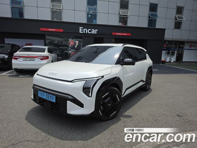 Kia EV3 из Кореи Encar